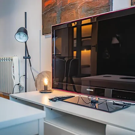 Apartamento Snh Edificio Serraneu 6 Personas *
